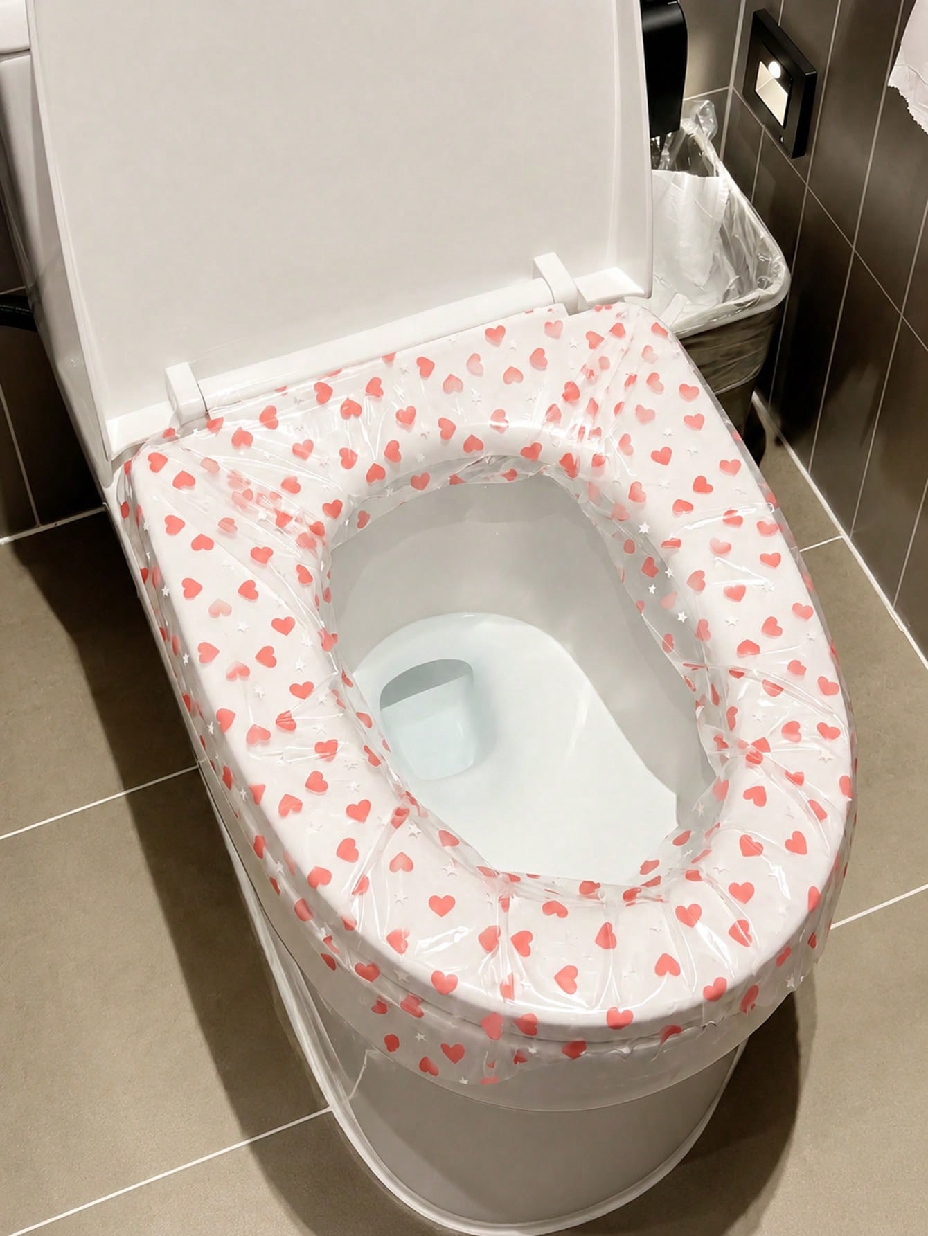 133pcs/roll disposable toilet  - Travel Accessories Gadget 评论和价格