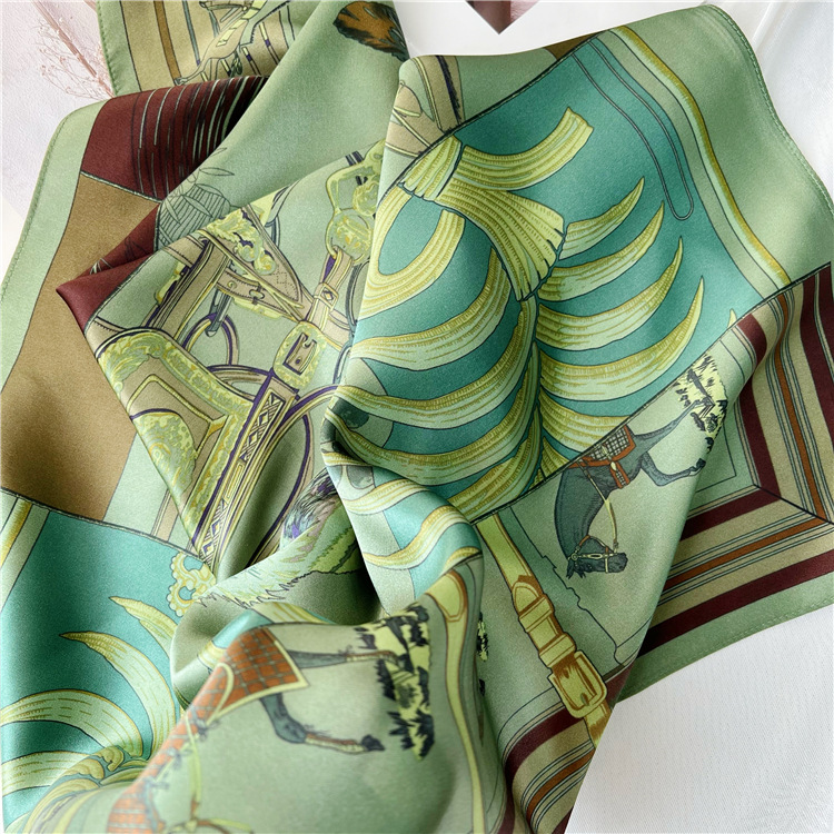 65CM Green Silk Scarf Luxury D - Travel Accessories Gifts For Women 评论和价格